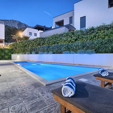 Celestial Near Split Willa Podstrana