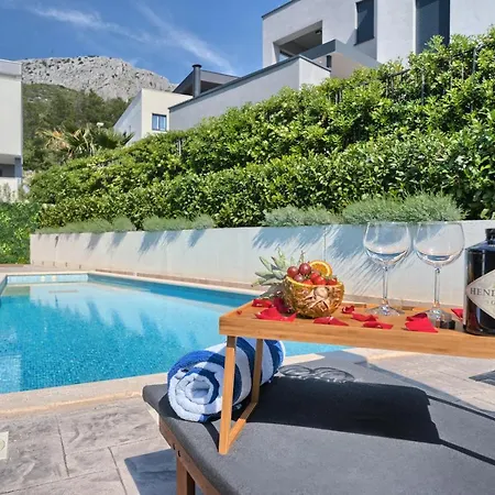 Celestial Near Split *