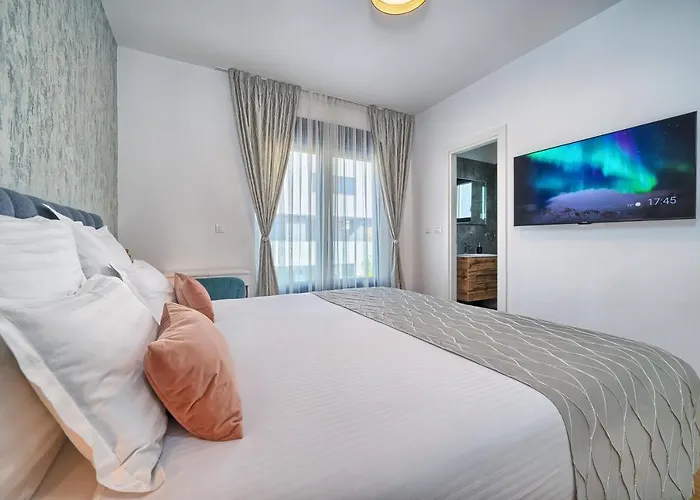 Celestial Near Split ヴィラ *