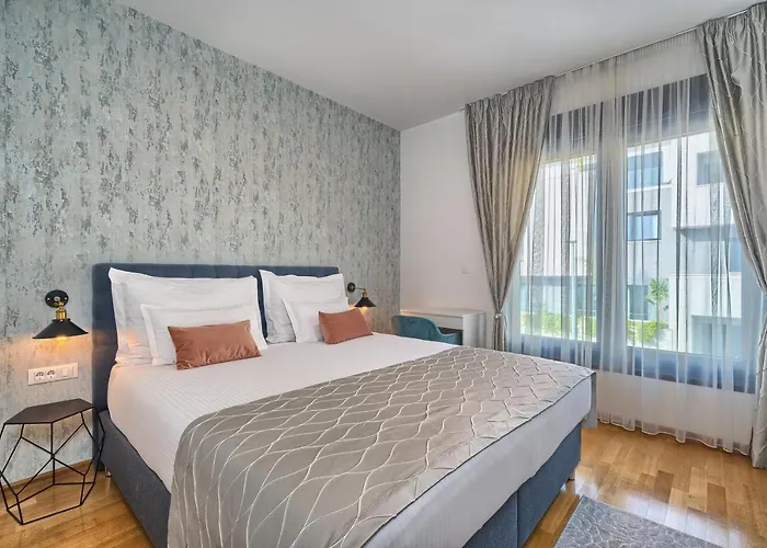 ヴィラ Celestial Near Split *