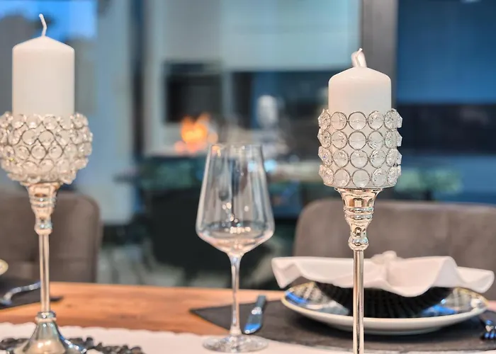 Celestial Near Split ポドストラナ