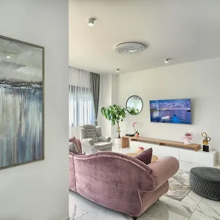 Villa Celestial Near Split *