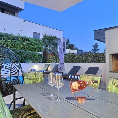 Celestial Near Split * Podstrana